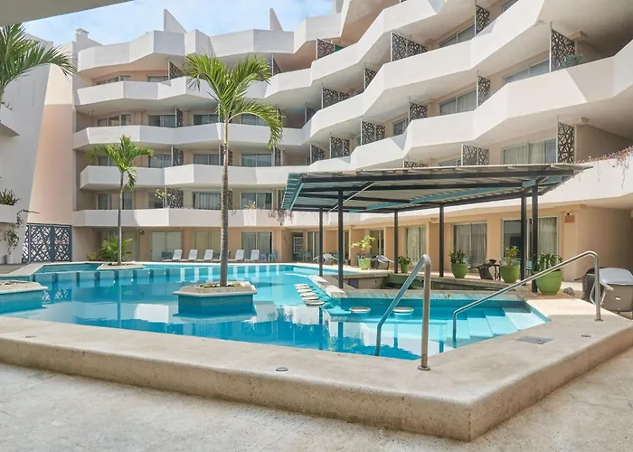 Centric 2br, 2pools, Near & 5th Ave Playa del Carmen